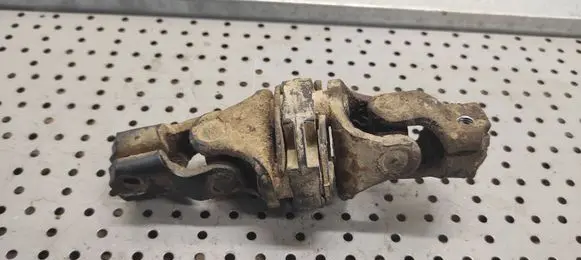Subaru Legacy Steering column universal joint