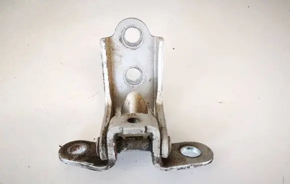 KIA Carens II Rear door lower hinge