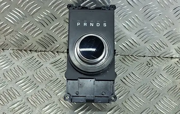 Jaguar XE Gear shifter/selector HX7314C561AF