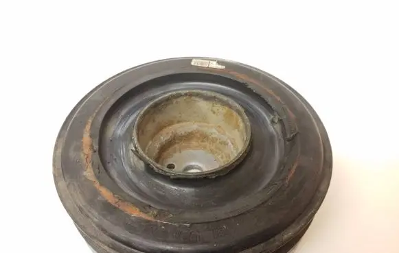 Audi Q7 4M Crankshaft pulley 0591052 27101743