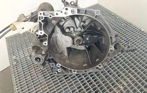 Peugeot 307 Manual 5 speed gearbox 20DM75