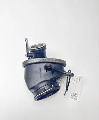 Mercedes-Benz C W204 Intake resonator A6460981007
