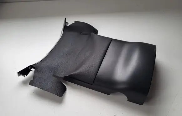 Skoda Superb B8 (3V) Steering wheel column trim