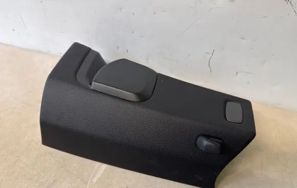 Porsche 911 991 (B) pillar trim (top) 9p1867244 991555244