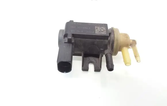 Skoda Octavia Mk3 (5E) Turbo solenoid valve 04L131051F 1K0906627B