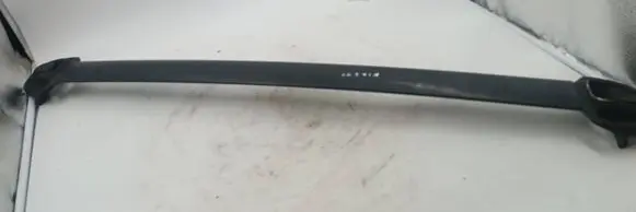 KIA Carnival Roof transverse bars on the 