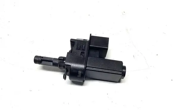Land Rover Freelander 2 - LR2 Clutch pedal sensor 4M5T7C534AA