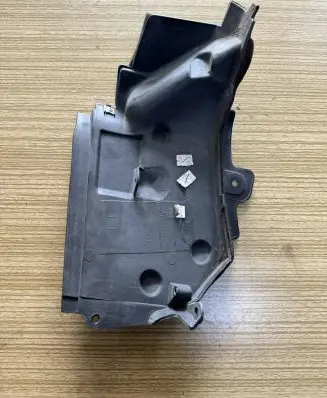 BMW X3 F25 Other engine bay part 7213663