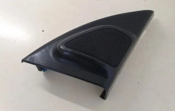 Volvo V70 Front door high frequency speaker 30781068