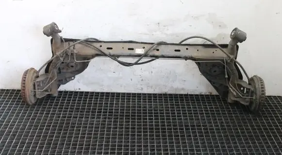 Dacia Sandero III Rear axle beam 555013360R
