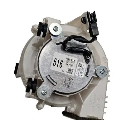 Toyota Auris E180 Hybrid/electric vehicle battery fan G923012010