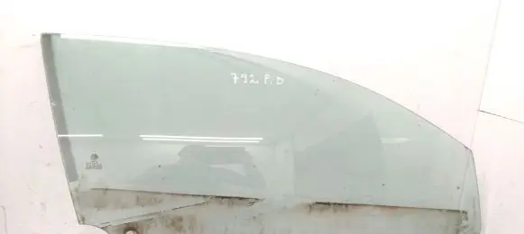 Alfa Romeo GT Front door window/glass (coupe) E643R00049 AS2 M25