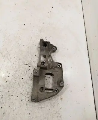 Volkswagen Golf V Engine mounting bracket 06F903143F