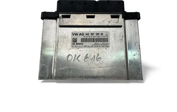 Volkswagen Golf VII Engine control unit/module ECU 04E907309BH 0261S12609