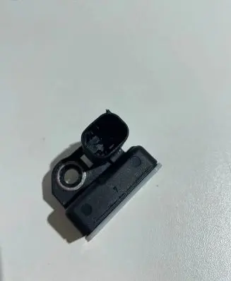 Mercedes-Benz GL X166 Airbag deployment crash/impact sensor A0009058100
