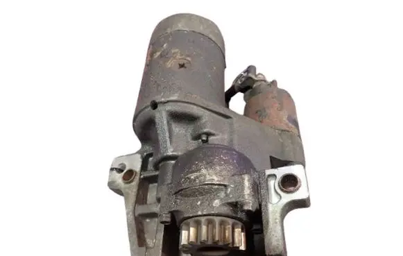 Volkswagen Golf IV Starter motor 