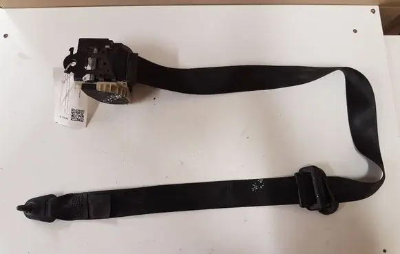 Citroen C3 Front seatbelt 33040326