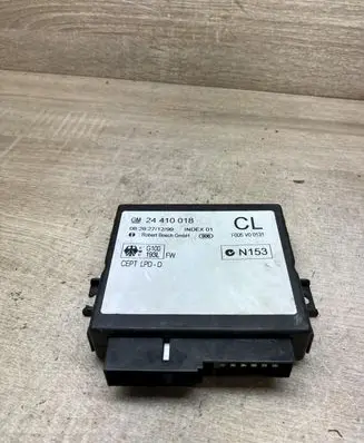 Opel Zafira A Comfort/convenience module 24410018 F005V00131