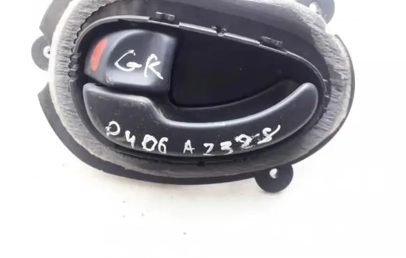Peugeot 406 Rear door interior handle 9616307577