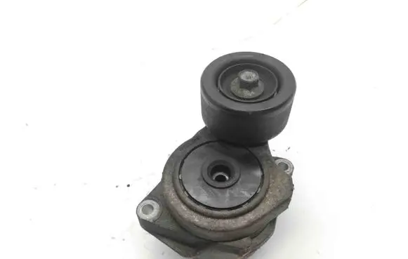 Honda CR-V Generator/alternator belt tensioner