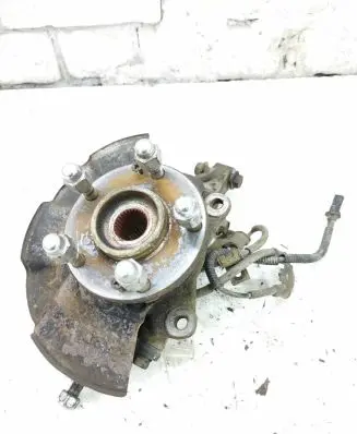 Hyundai Tucson JM Front wheel hub