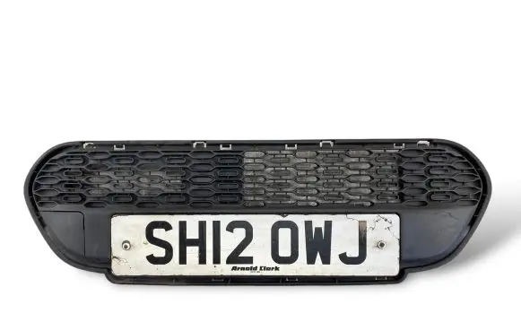 Peugeot 107 Front bumper lower grill 521100H230