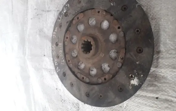 BMW 5 E39 Clutch pressure plate 