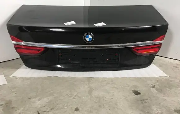Tailgate/trunk/boot lid