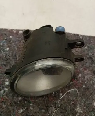 Toyota Avensis T270 Front fog light 812100D041 89206401