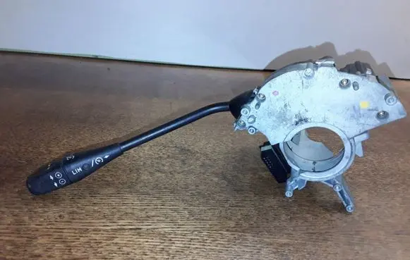Mercedes-Benz E W211 Cruise control stalk A1715402445