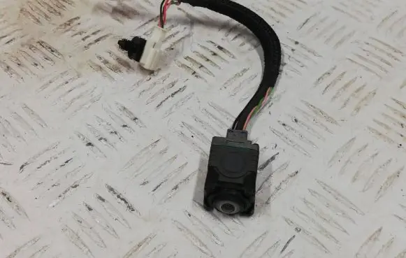 Mercedes-Benz B W246 W242 Reversing camera A2469052303 A2469015005 A2189022504