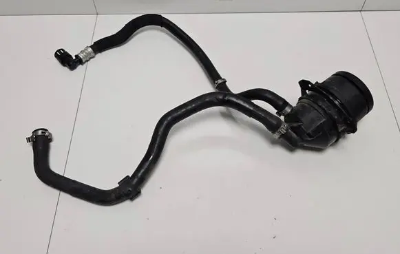 BMW M6 Power steering fluid tank/reservoir 6767161 2284411 2284417