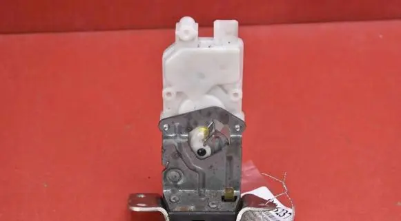 Mitsubishi ASX Tailgate/trunk/boot lock/catch/latch