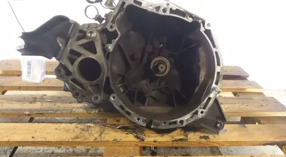 Suzuki SX4 Manual 5 speed gearbox 69K1