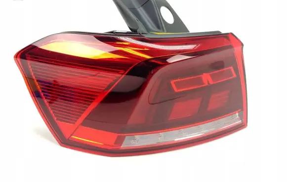 Volkswagen PASSAT B8 Rear/tail lights 3G9945095F