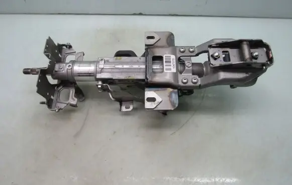 Infiniti Q50 Steering wheel axle 4HB1A