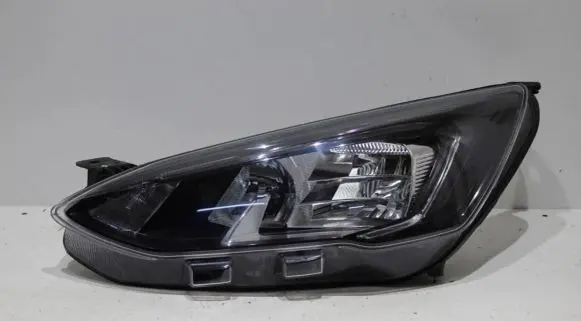 Ford Focus Headlight/headlamp MX7B13E015CC