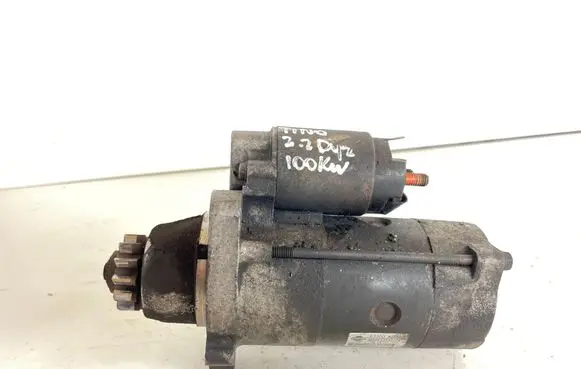 Nissan Almera Tino Starter motor 23300AU600