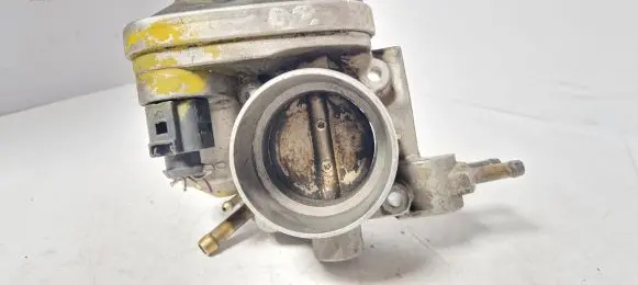 Volkswagen PASSAT B5.5 Throttle valve 06B133062L 408238323006 00485I