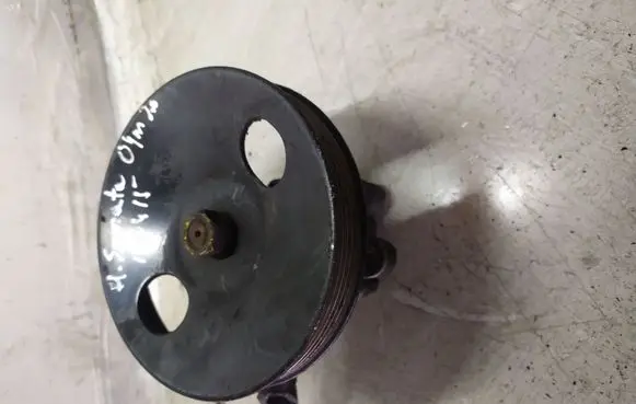 Hyundai Sonata Power steering pump Y8T8