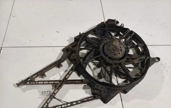 Opel Zafira A Radiator cooling fan shroud 0130003246
