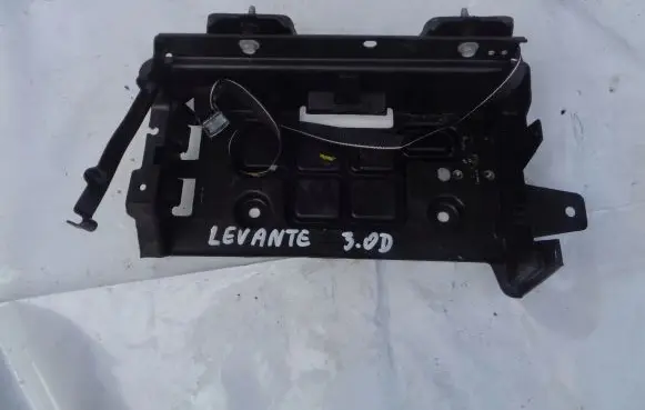 Maserati Levante Battery tray 