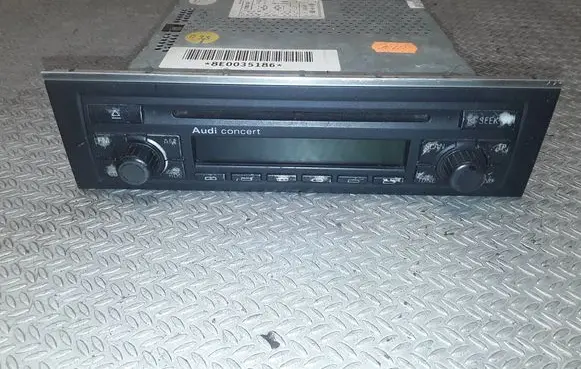 Audi A2 Radio/CD/DVD/GPS head unit 8E0035186