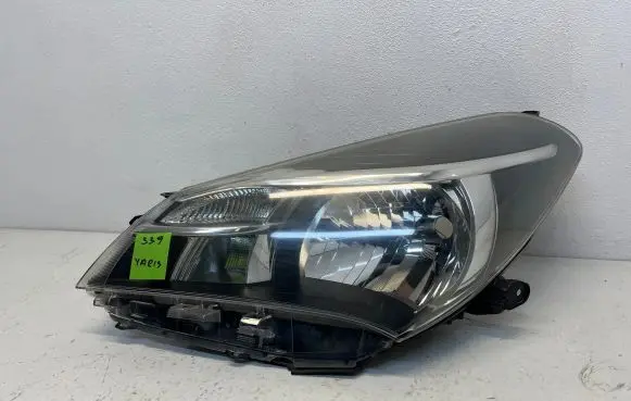 Toyota Yaris Headlight/headlamp 0d15800159