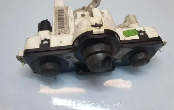 Renault Megane II Climate control unit 69420001