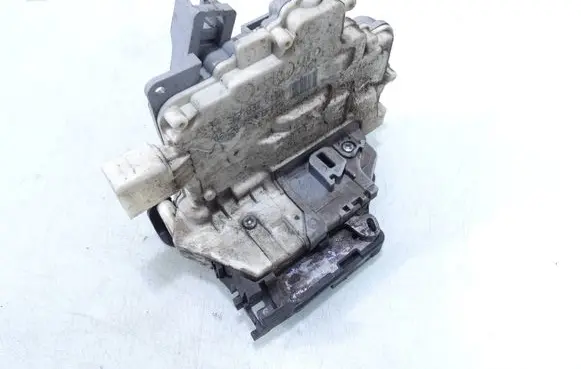 Audi Q7 4L Front door lock 3C2837015A