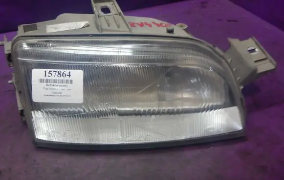 Fiat Punto (176) Headlight/headlamp