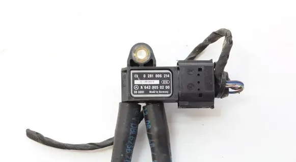 Ford Mondeo MK IV Exhaust gas pressure sensor 0281006214 A6429050200