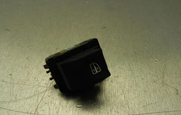 Renault Laguna III Electric window control switch E30176 I7495