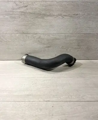 Intercooler hose/pipe